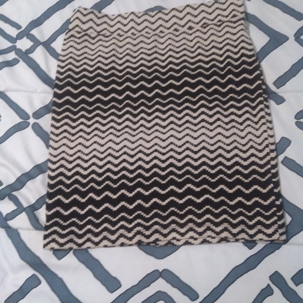 Forever 21 skirt